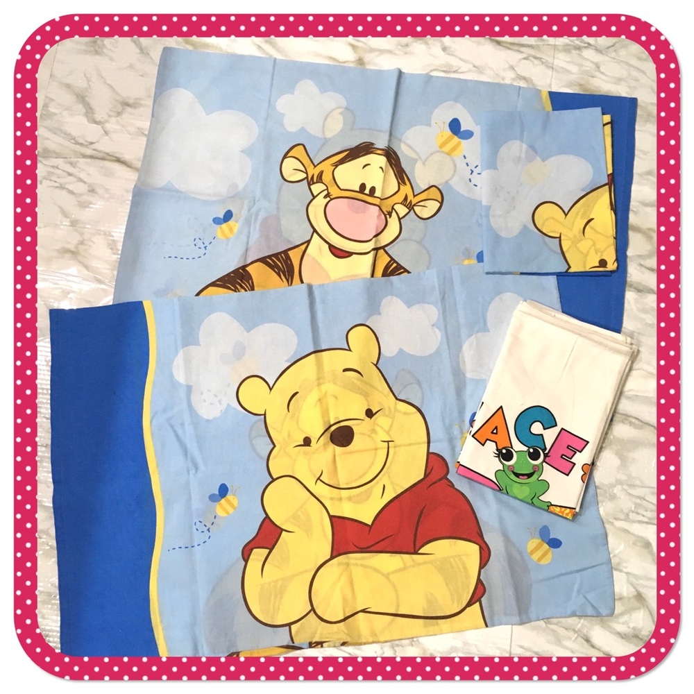 💝 DISNEY 💝 Winnie the Pooh & Tigger standard size pillowcases 3 pcs. + 2 free